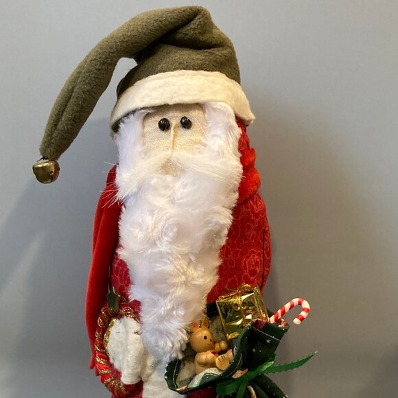 Handcrafted New Santa Figurine 